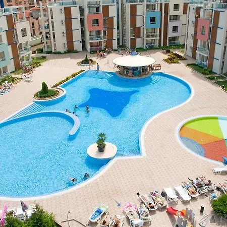 Апартамент апартамент близо до морето в Sun City 1 -слънчев бряг *